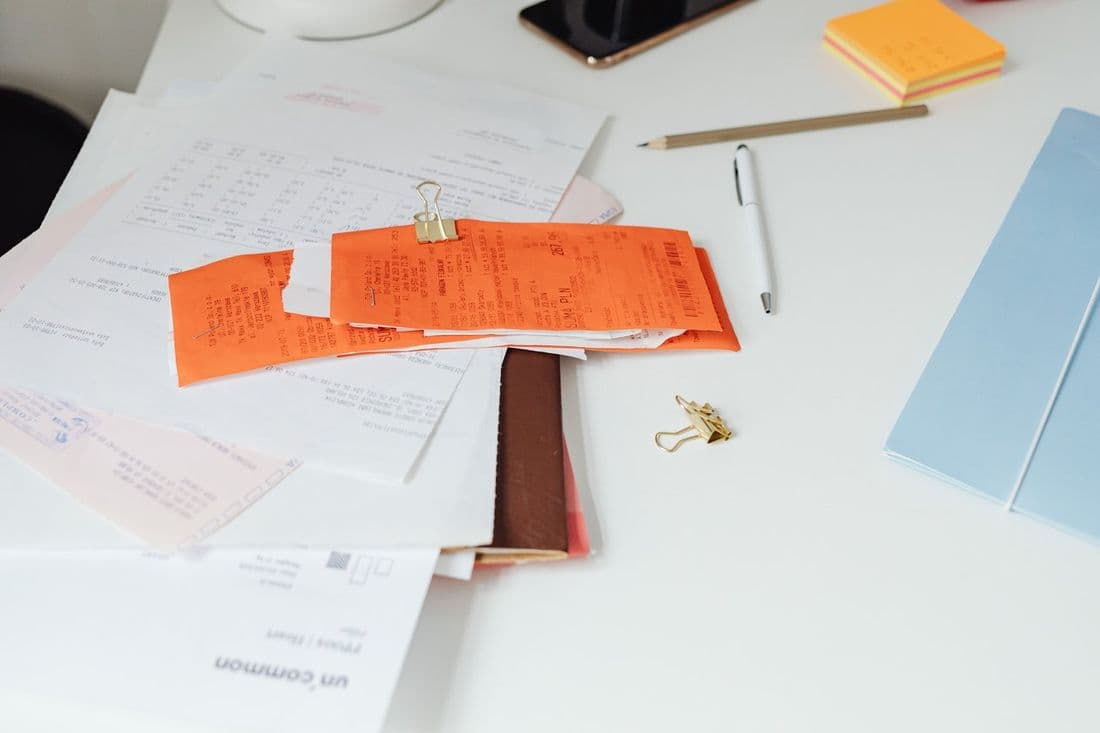 Creating your first invoice: what must be on it?